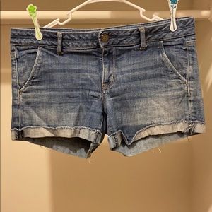 American Eagle jean shorts size 14